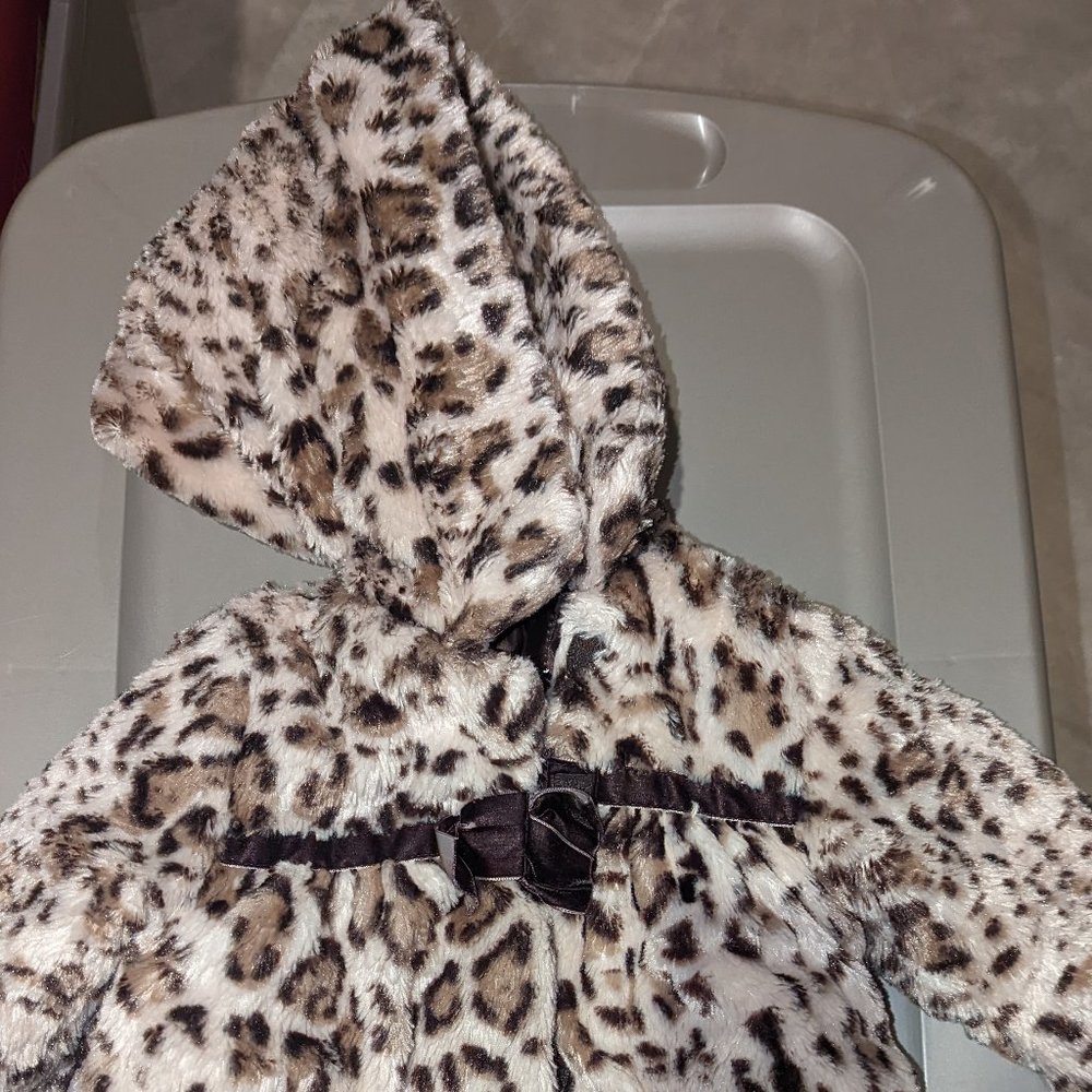 Girls 3T/4T - Faux fur reversable jacket/ coat